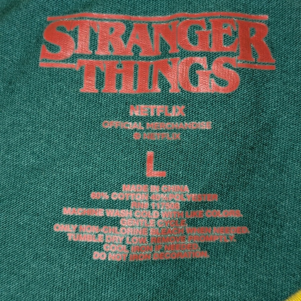 Stranger Things Camp Know Where 85‎ Ringer T-Shirt Large Green Yellow Netflix - Picture 3 of 8